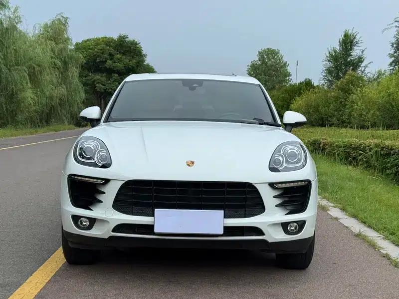 2017 Macan 2.0T — миниатюра 2
