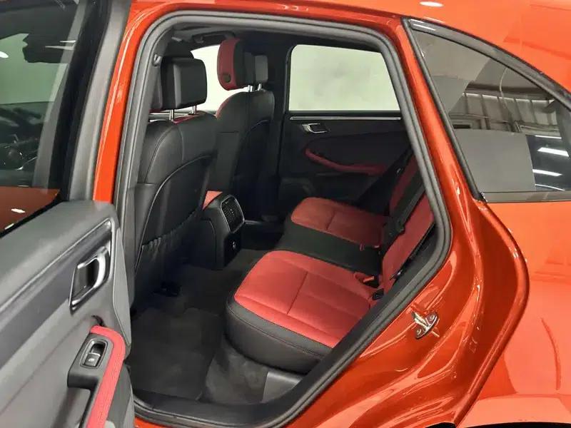 2023 Macan 2.0T — миниатюра 26