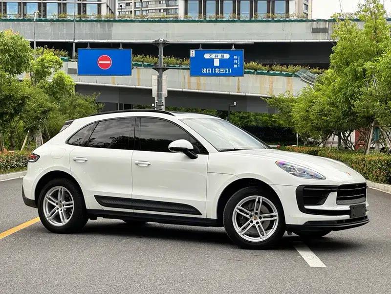 2022 Macan 2.0T — миниатюра 3