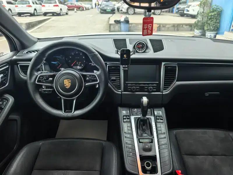 2014 Macan 2.0T — миниатюра 13