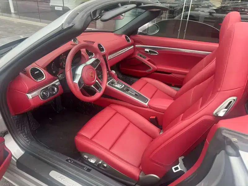 2023 Porsche 718 Boxster 2.0T — миниатюра 11