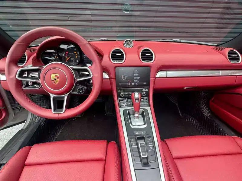 2023 Porsche 718 Boxster 2.0T — миниатюра 8
