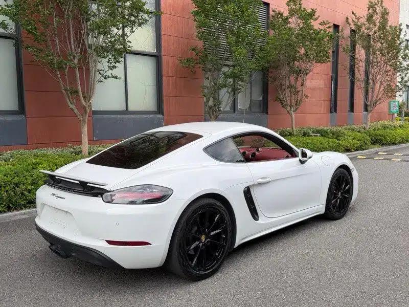 Porsche 718 Cayman 2018 2.0T — миниатюра 5