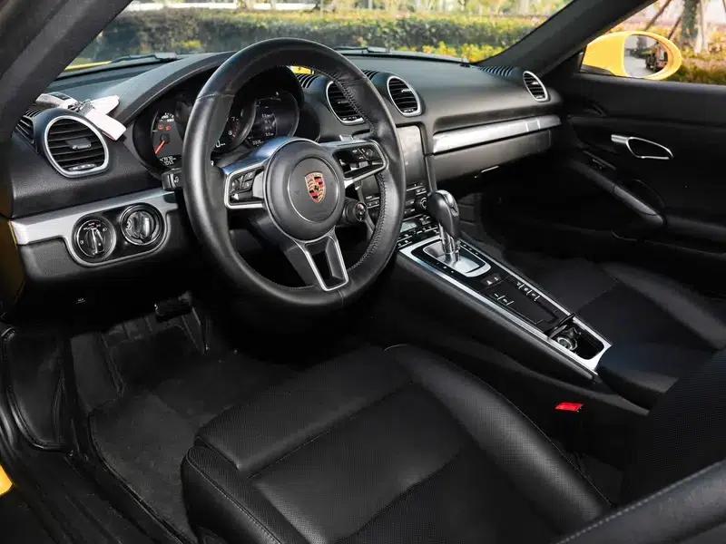 Porsche 718 Cayman 2020 2.0T — миниатюра 17
