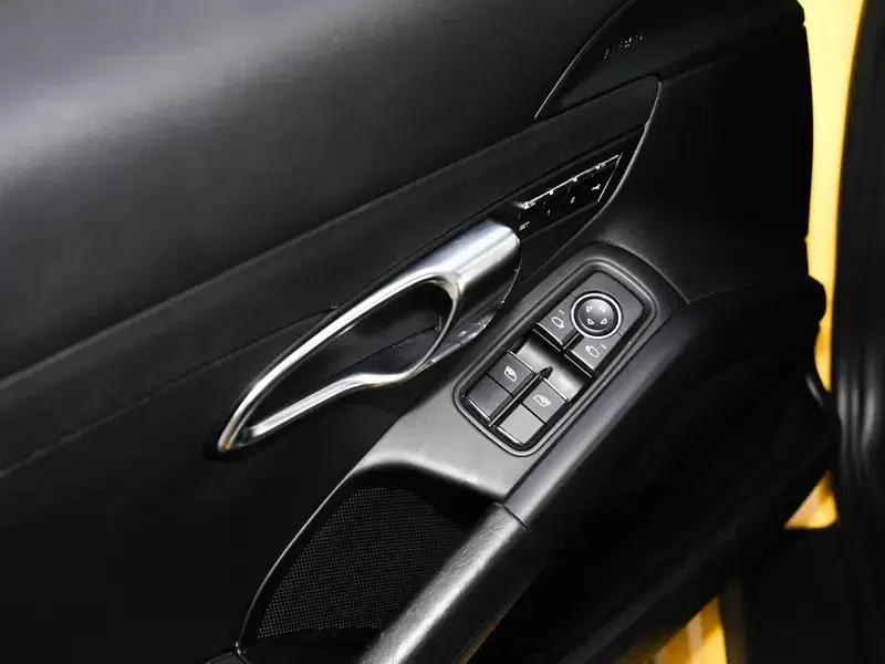 Porsche 718 Cayman 2020 2.0T — миниатюра 21