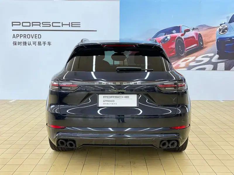Cayenne E-Hybrid 2021 Cayenne E-Hybrid 2.0T — миниатюра 6