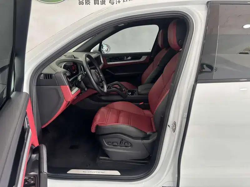 Cayenne E-Hybrid 2024 Cayenne E-Hybrid 2.0T — миниатюра 25