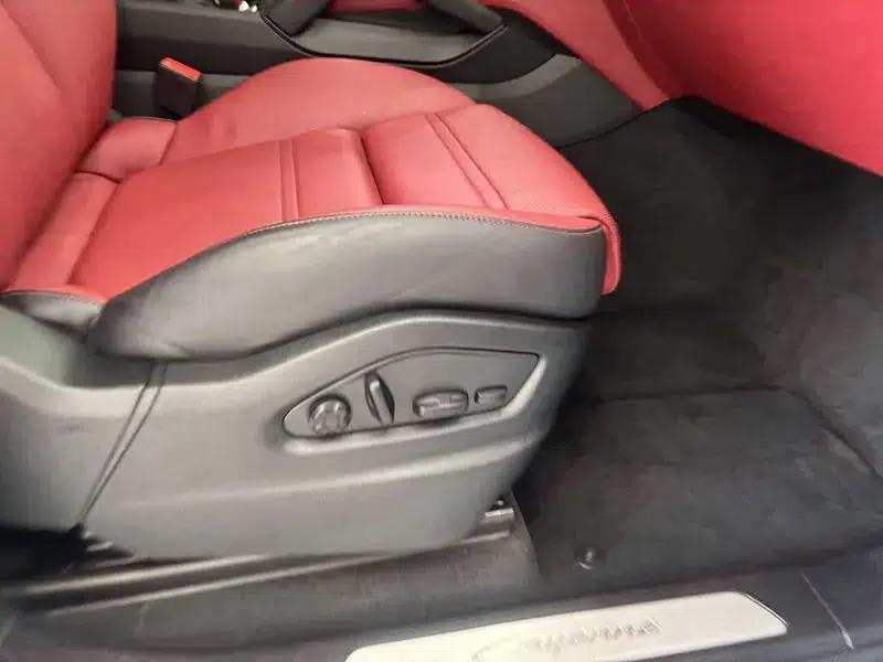 Cayenne E-Hybrid 2024 Cayenne E-Hybrid 2.0T — миниатюра 28
