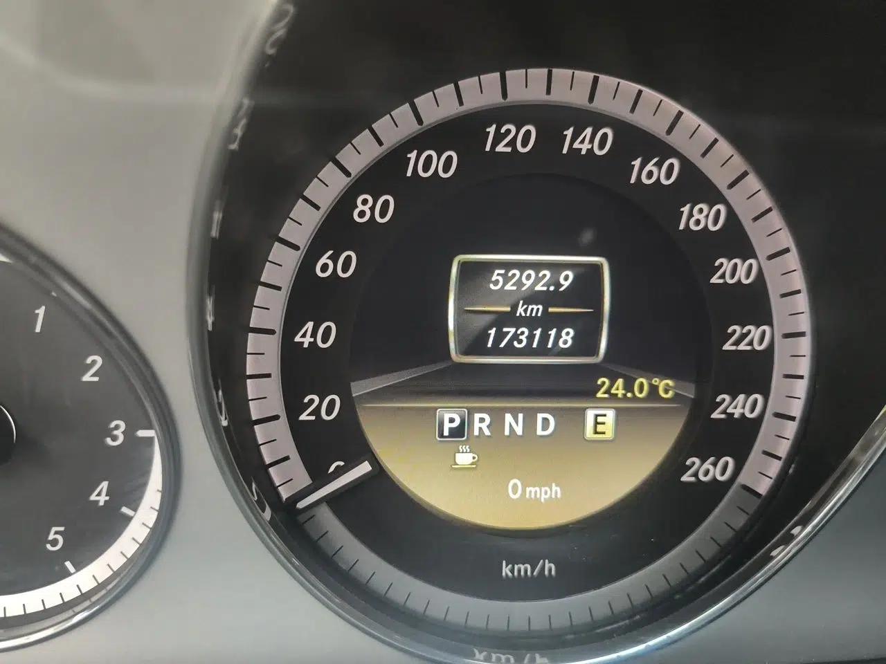 Mercedes-Benz E-Class 2011 E 260 CGI Coupe — миниатюра 12
