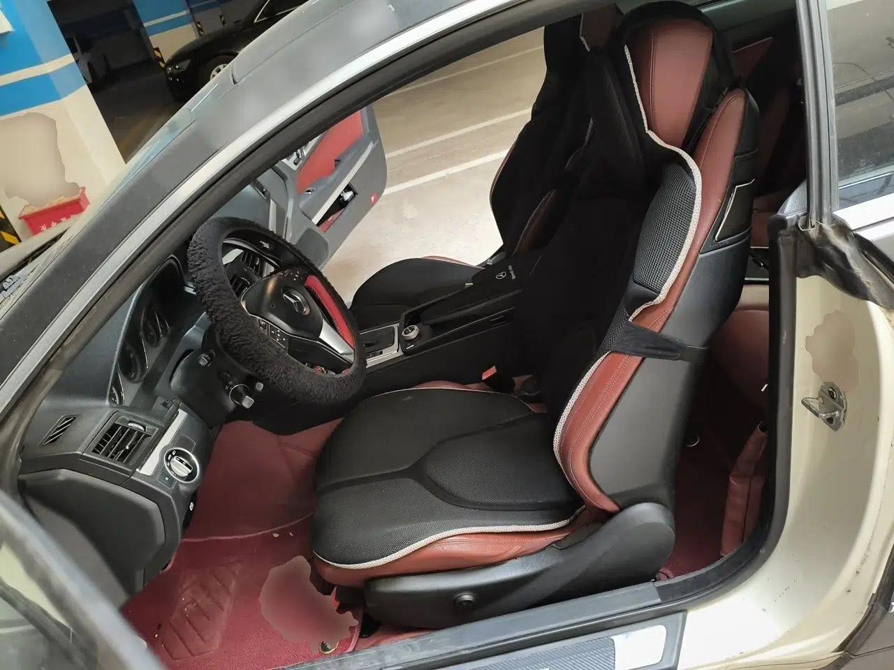 Mercedes-Benz E-Class 2011 E 260 CGI Coupe — миниатюра 15