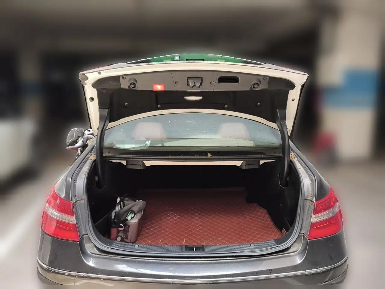 Mercedes-Benz E-Class 2011 E 260 CGI Coupe — миниатюра 19