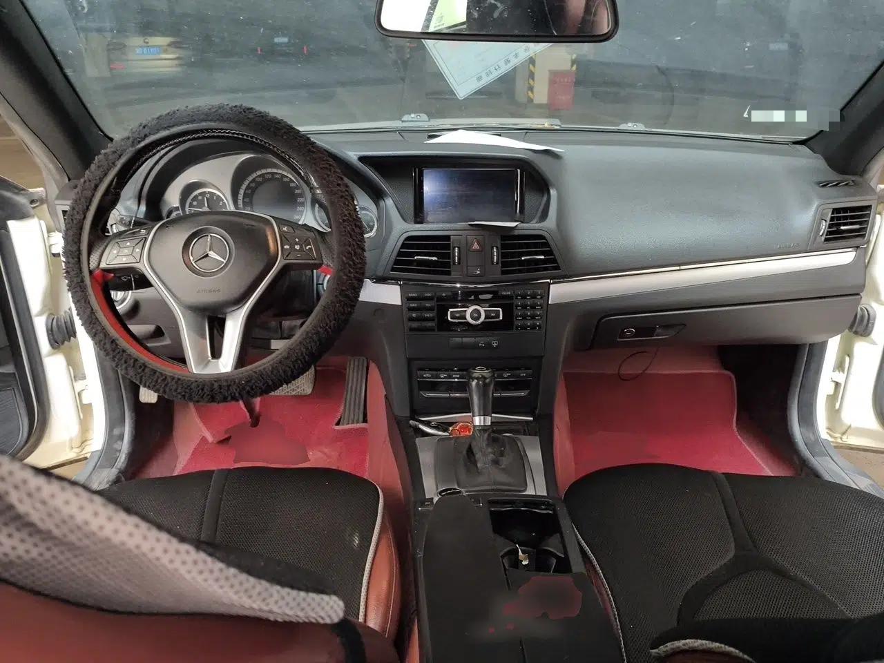 Mercedes-Benz E-Class 2011 E 260 CGI Coupe — миниатюра 9