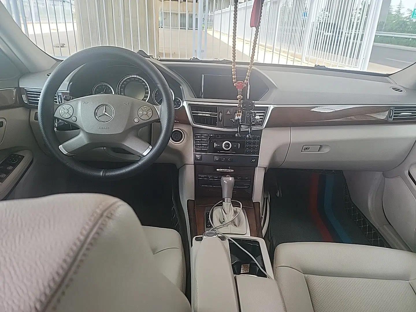 Mercedes-Benz E-Class 2010 E 260 L CGI Elegant Model — миниатюра 9