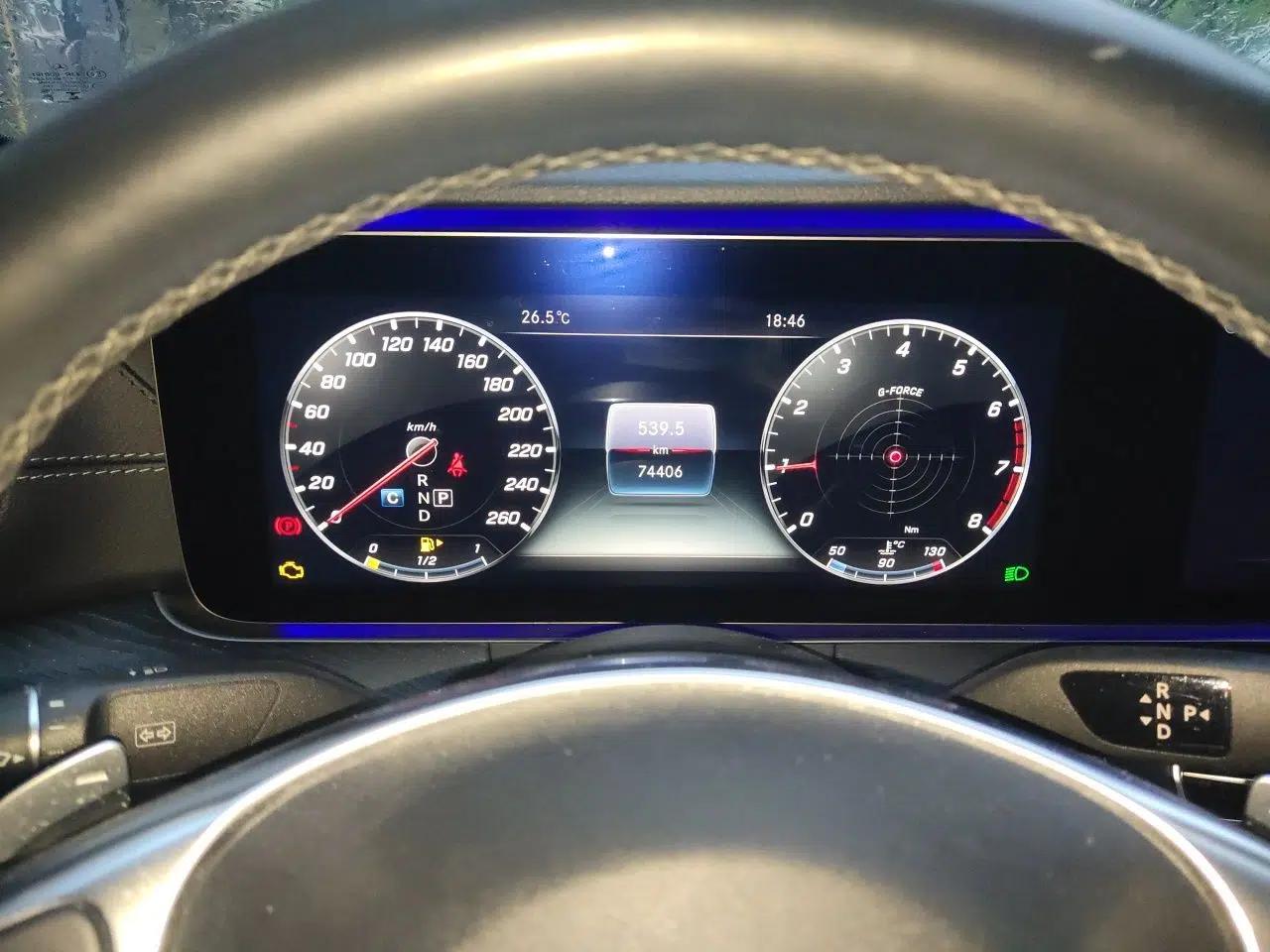 Mercedes-Benz E-Class 2018 Facelift E 200 L Sport Edition — миниатюра 11