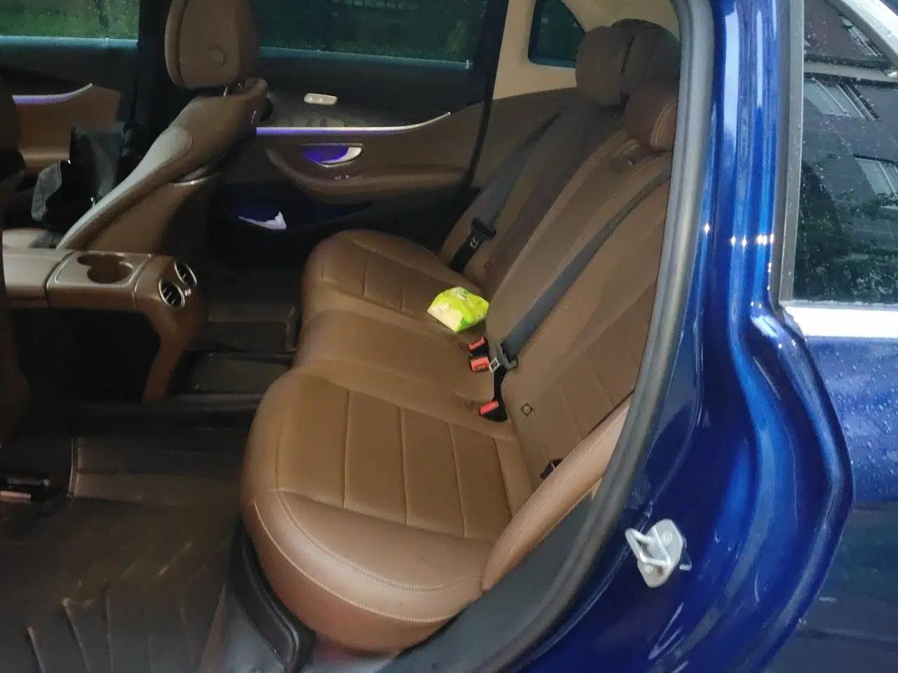 Mercedes-Benz E-Class 2018 Facelift E 200 L Sport Edition — миниатюра 17