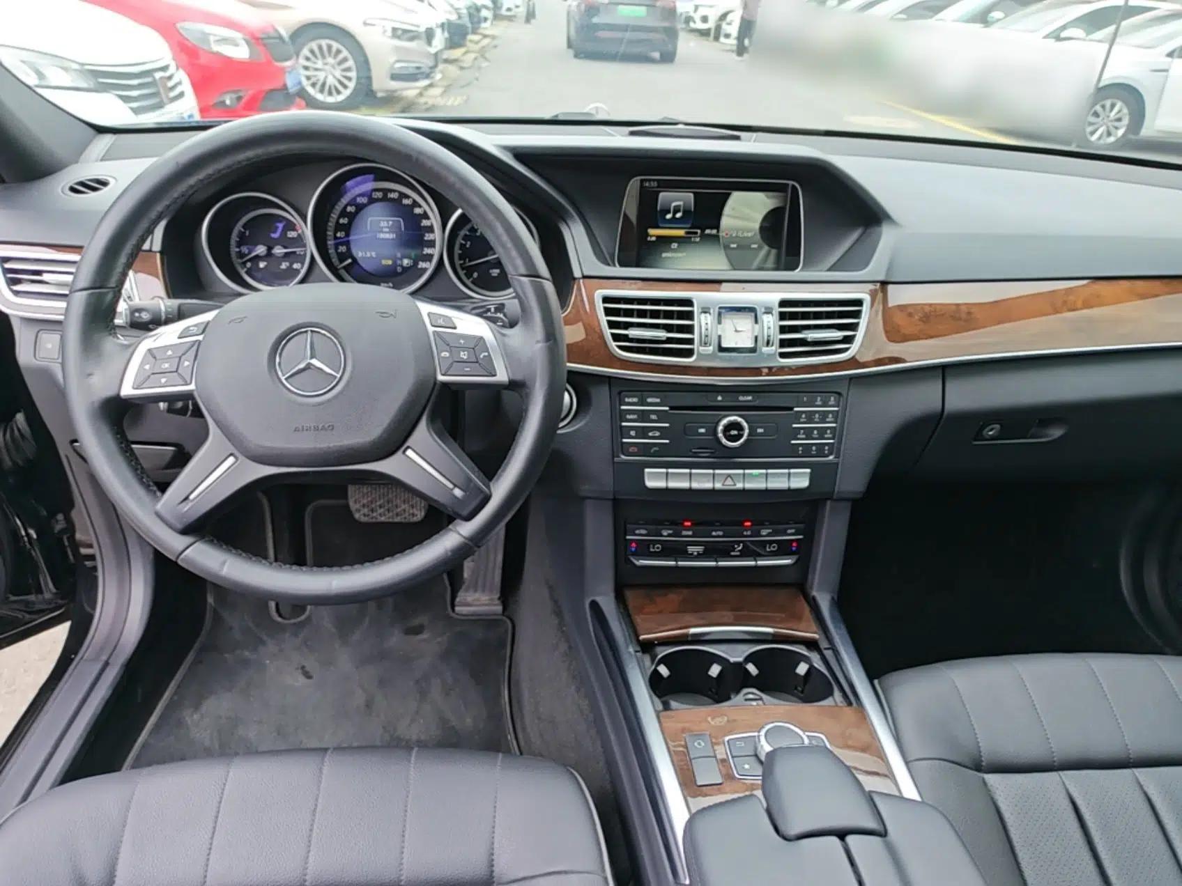 Mercedes-Benz E-Class 2015 Facelift E 200 L — миниатюра 12