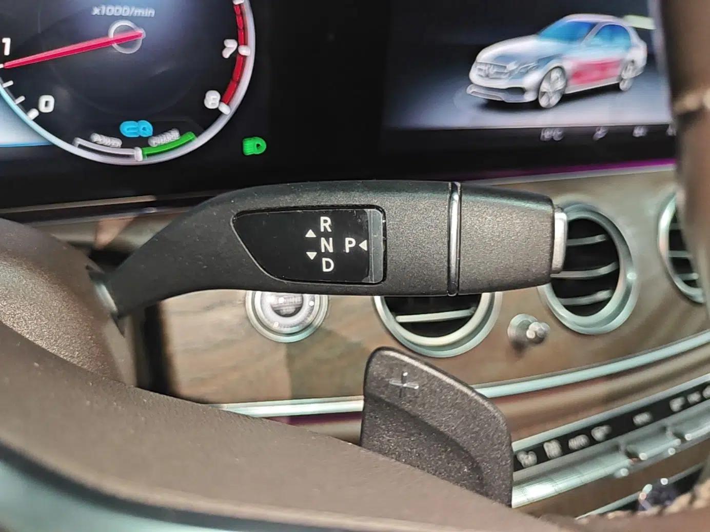 Mercedes-Benz E-Class 2019 E 260 L — миниатюра 16