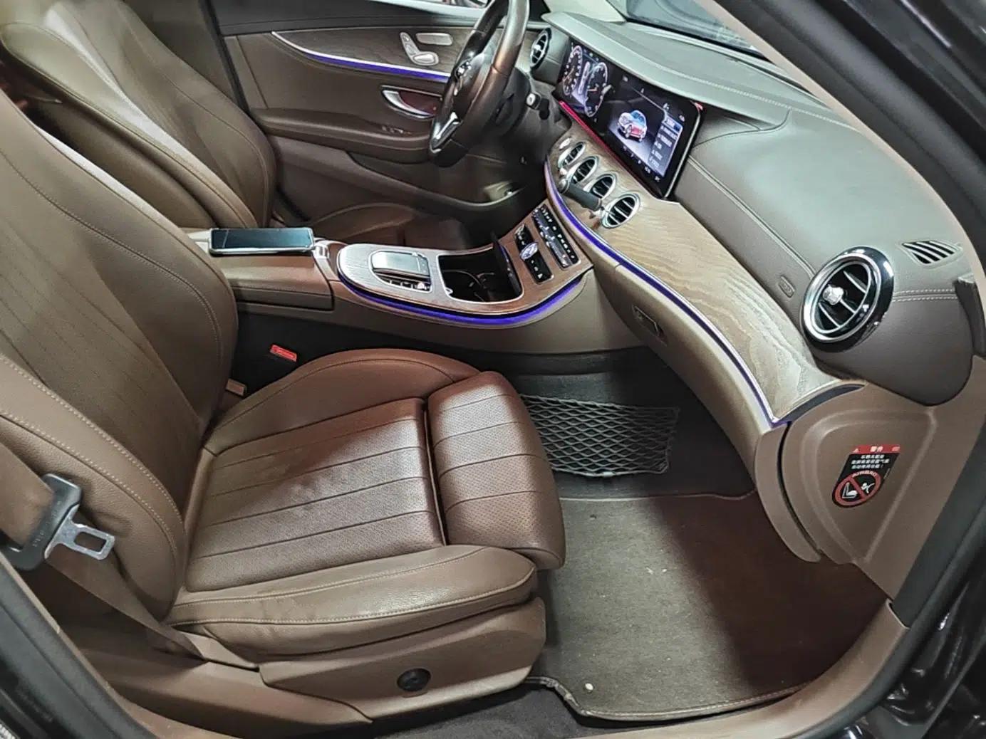 Mercedes-Benz E-Class 2019 E 260 L — миниатюра 19