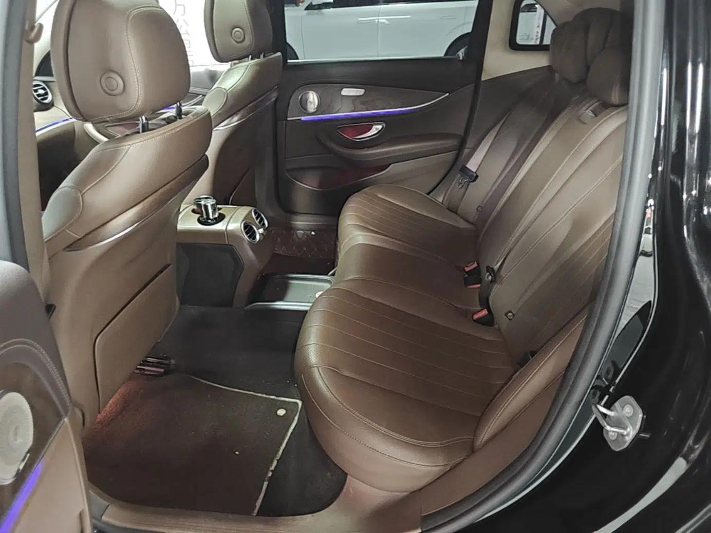 Mercedes-Benz E-Class 2019 E 260 L — миниатюра 20