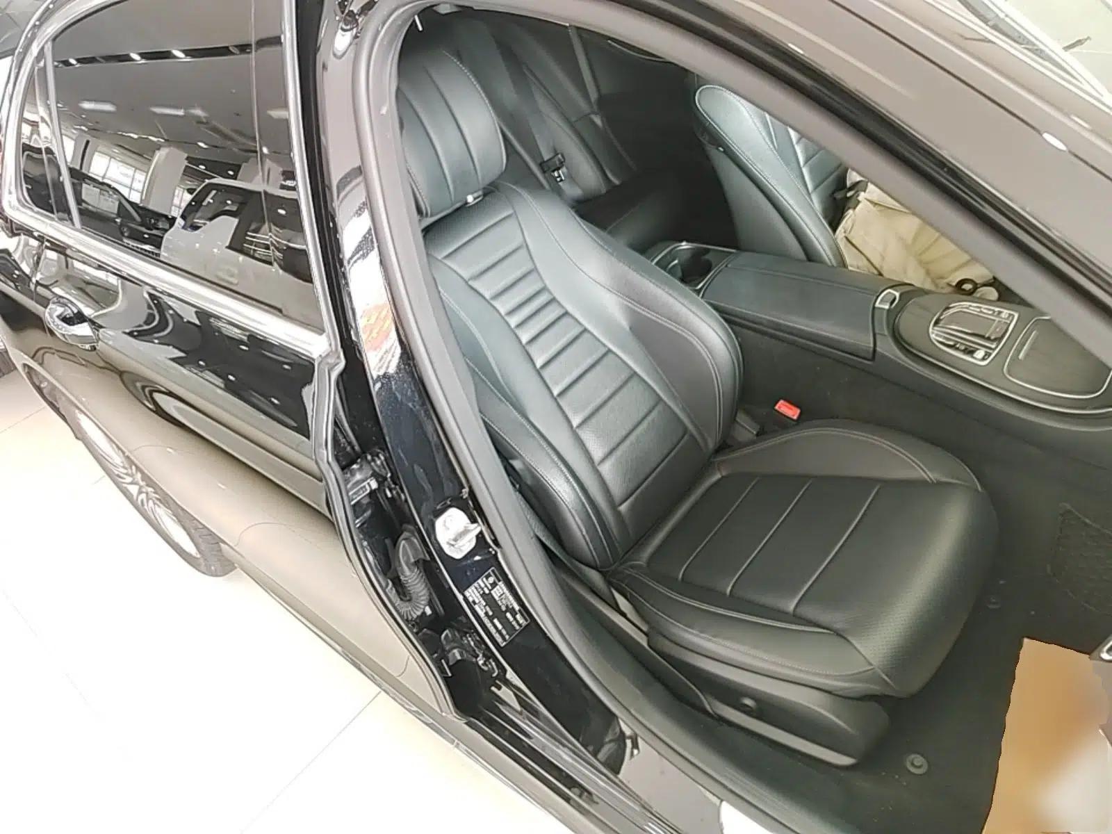 Mercedes-Benz E-Class 2019 Restyled E 300 L Sporty and Stylish Edition — миниатюра 19