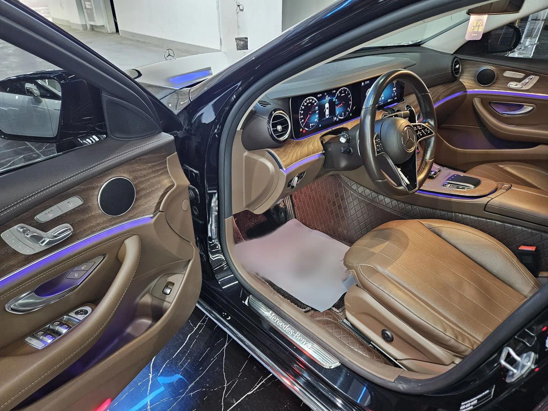 Mercedes-Benz E-Class 2022 Revised Version E 300 L Fashion Edition — миниатюра 22