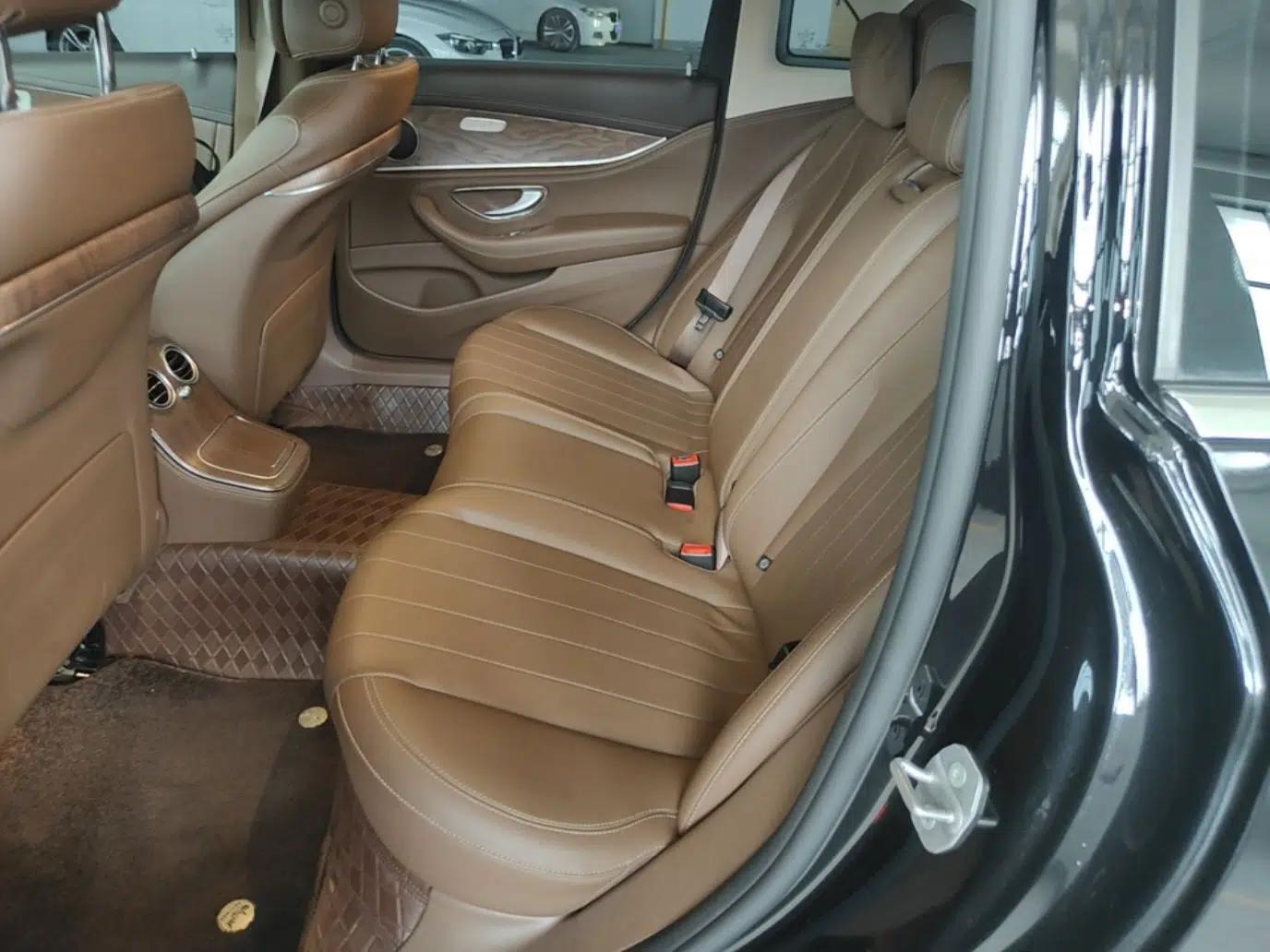 Mercedes-Benz E-Class 2022 Revised Version E 300 L Fashion Edition — миниатюра 25