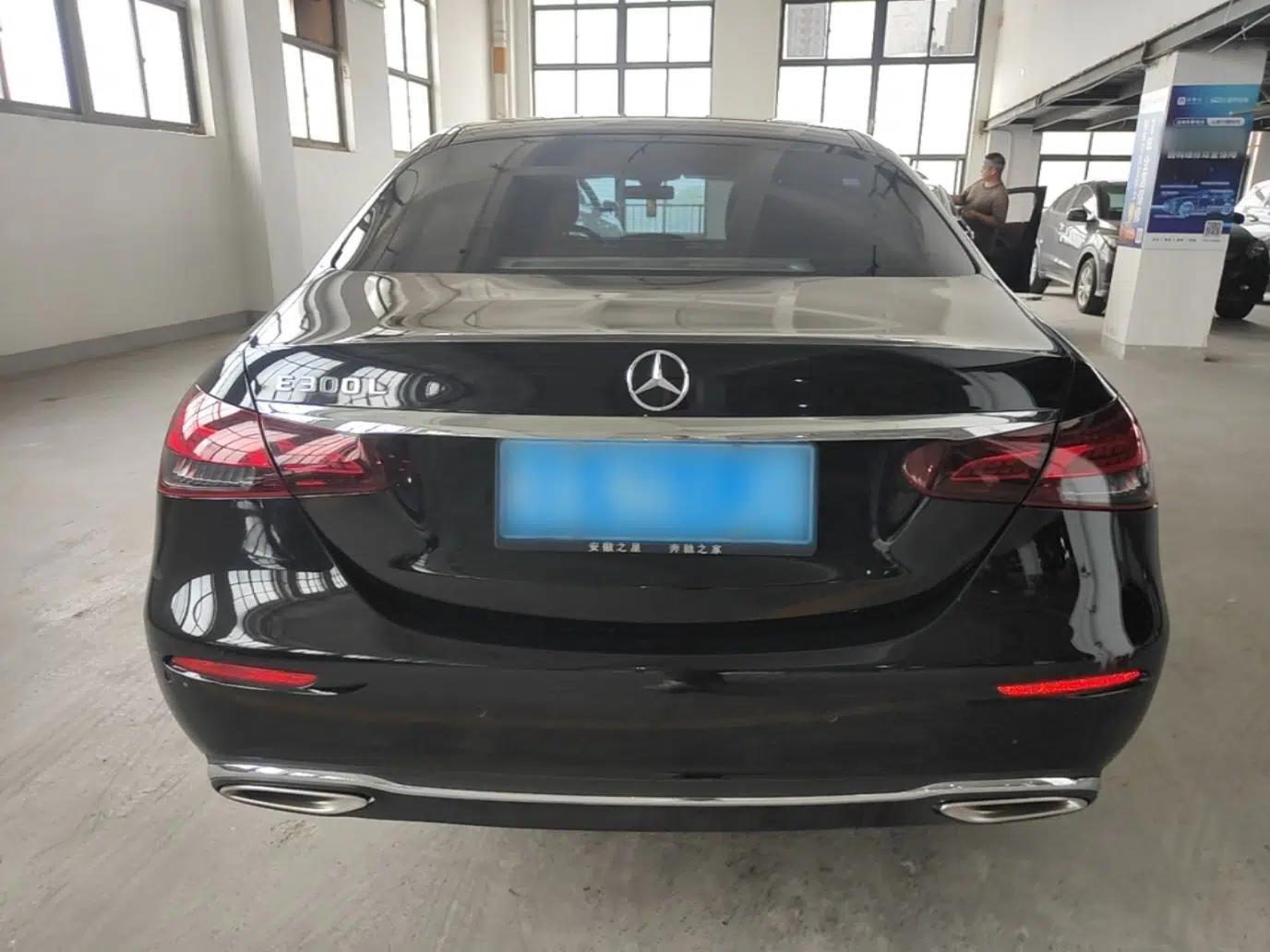 Mercedes-Benz E-Class 2022 Revised Version E 300 L Fashion Edition — миниатюра 5