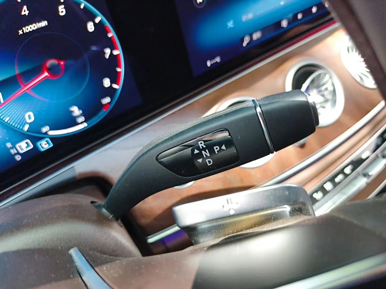 Mercedes-Benz E-Class 2022 Revised Version E 300 L Luxury Edition — миниатюра 14