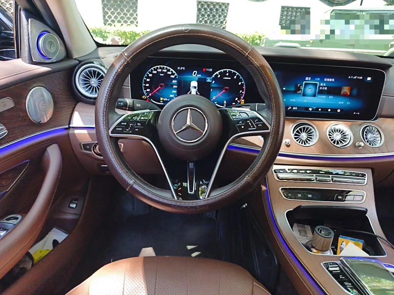 Mercedes-Benz E-Class 2022 Revised Version E 300 L Luxury Edition — миниатюра 10