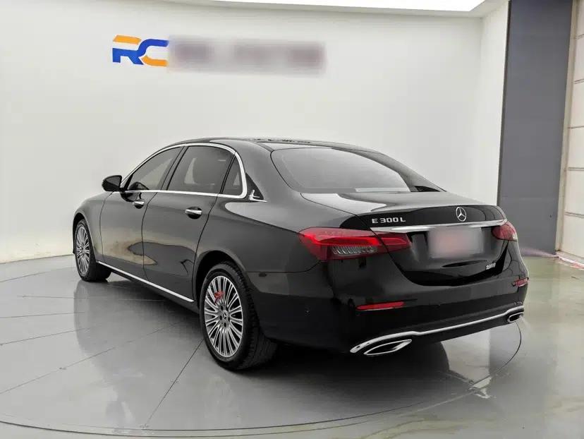 Mercedes-Benz E-Class 2022 Updated E 300 L Stylish Edition — миниатюра 4