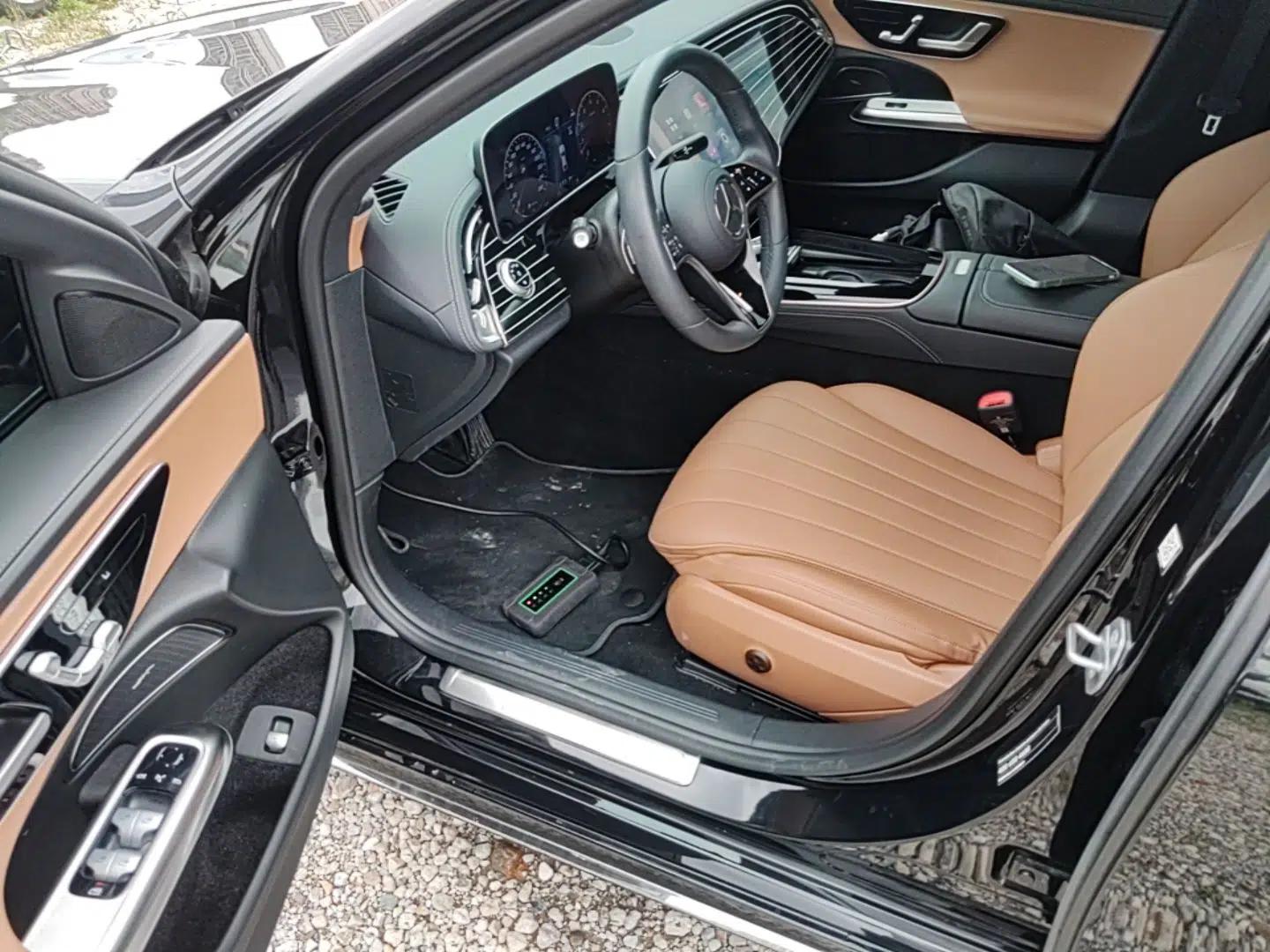 Mercedes-Benz E-Class 2024 E 260 L — миниатюра 18