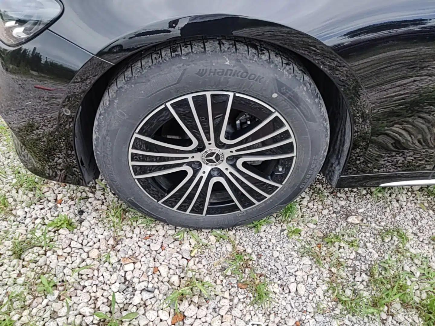 Mercedes-Benz E-Class 2024 E 260 L — миниатюра 10