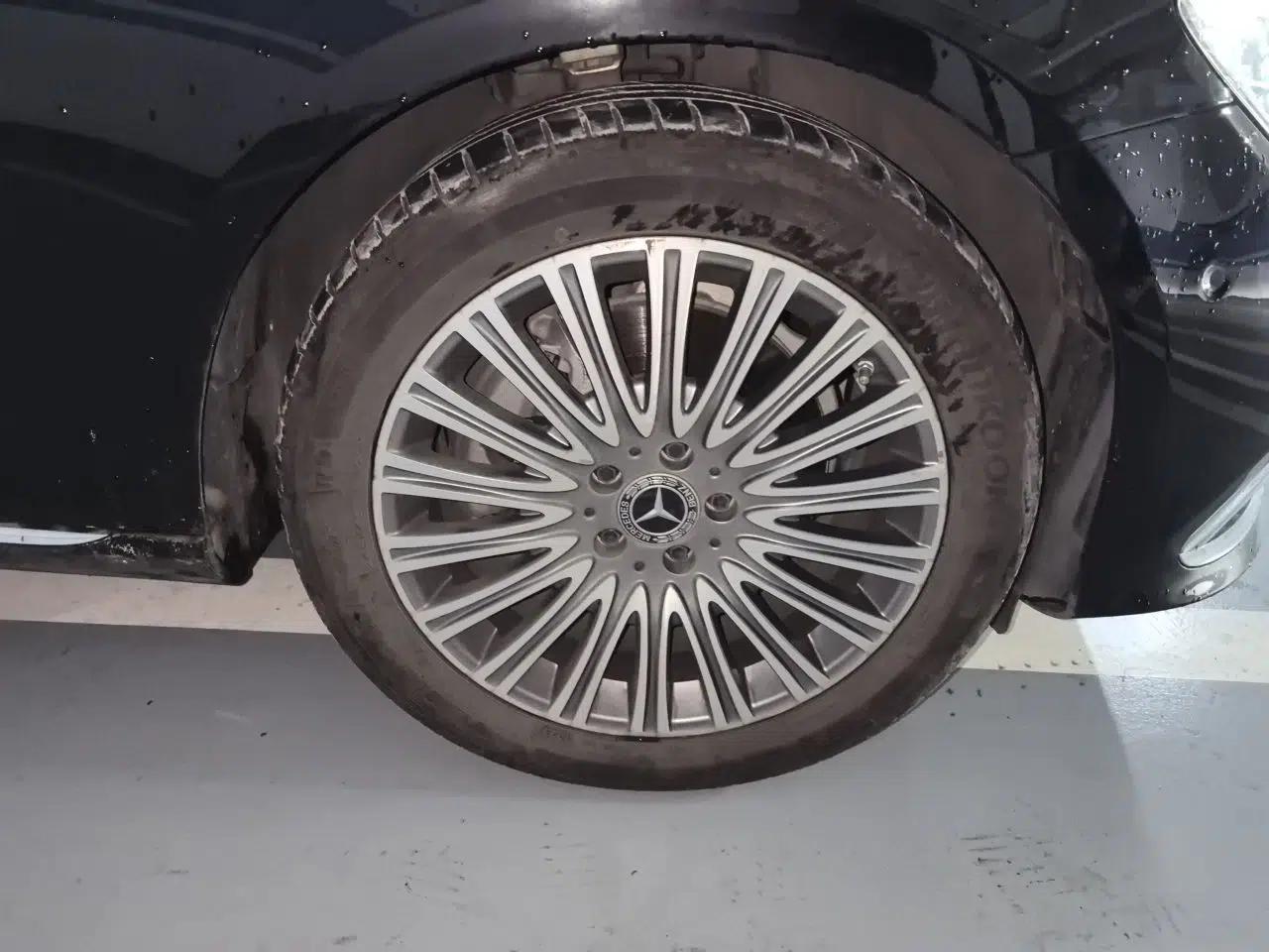 Mercedes-Benz E-Class 2023 E 300 L Luxury Model — миниатюра 8