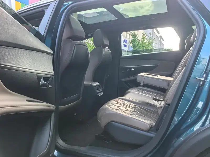 Peugeot 5008 2017 380THP 7-seater Luxury GT Edition — миниатюра 14