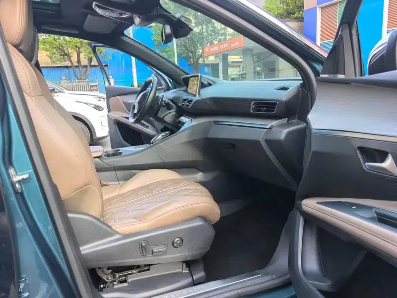 Peugeot 5008 2017 380THP 7-seater Luxury GT Edition — миниатюра 6
