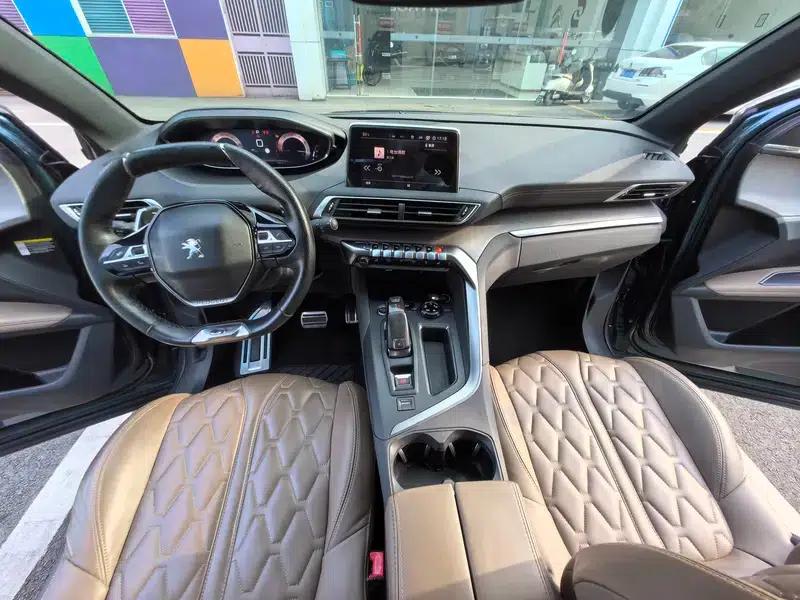 Peugeot 5008 2017 380THP 7-seater Luxury GT Edition — миниатюра 8