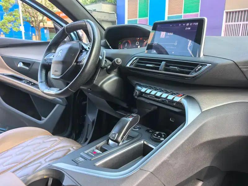 Peugeot 5008 2017 380THP 7-seater Luxury GT Edition — миниатюра 10