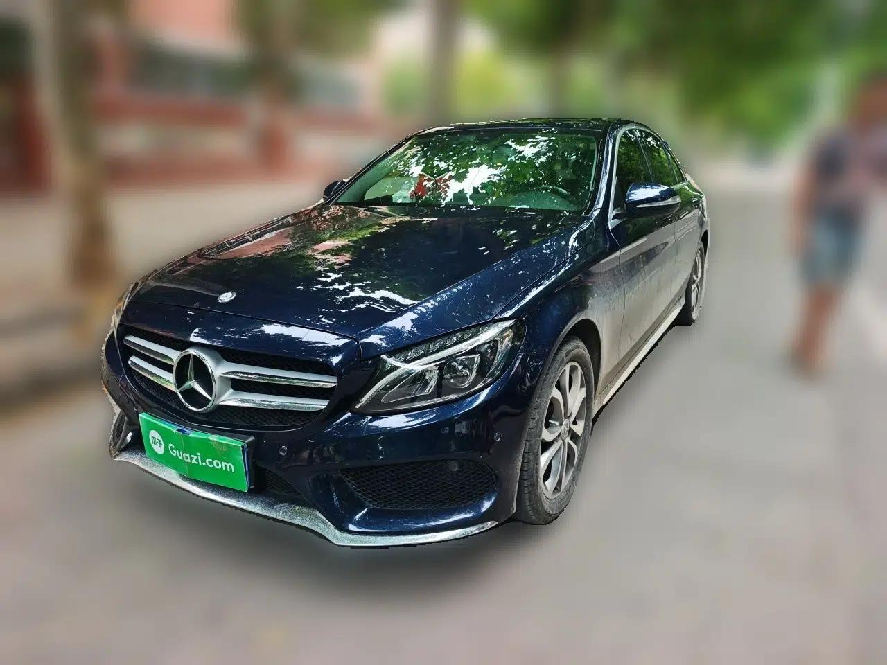 Mercedes-Benz C-Class 2015 Restyled C 180 L Sport Edition — миниатюра 1