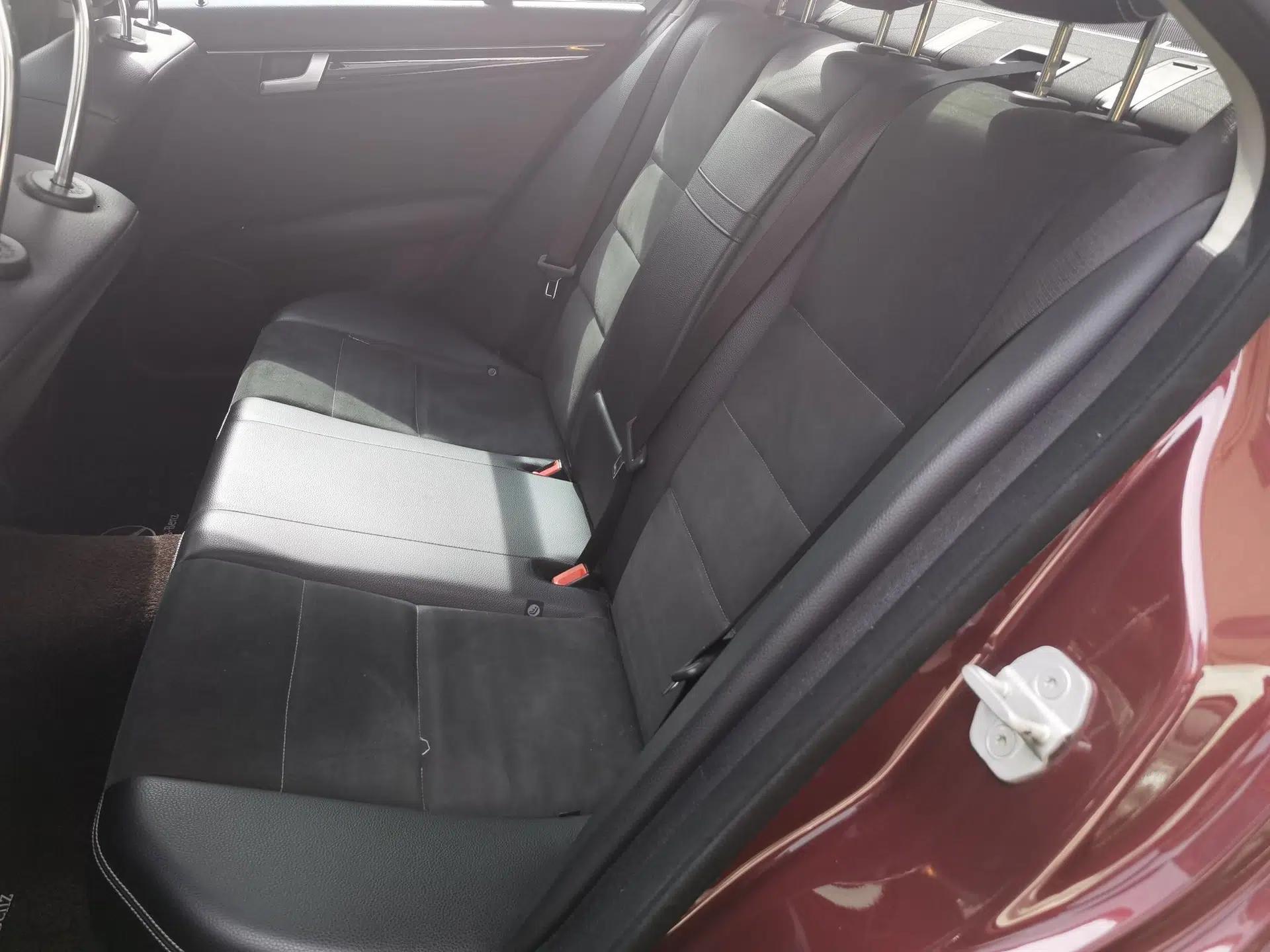 Mercedes-Benz C-Class 2013 C 260 Elegant Grand Edition — миниатюра 17