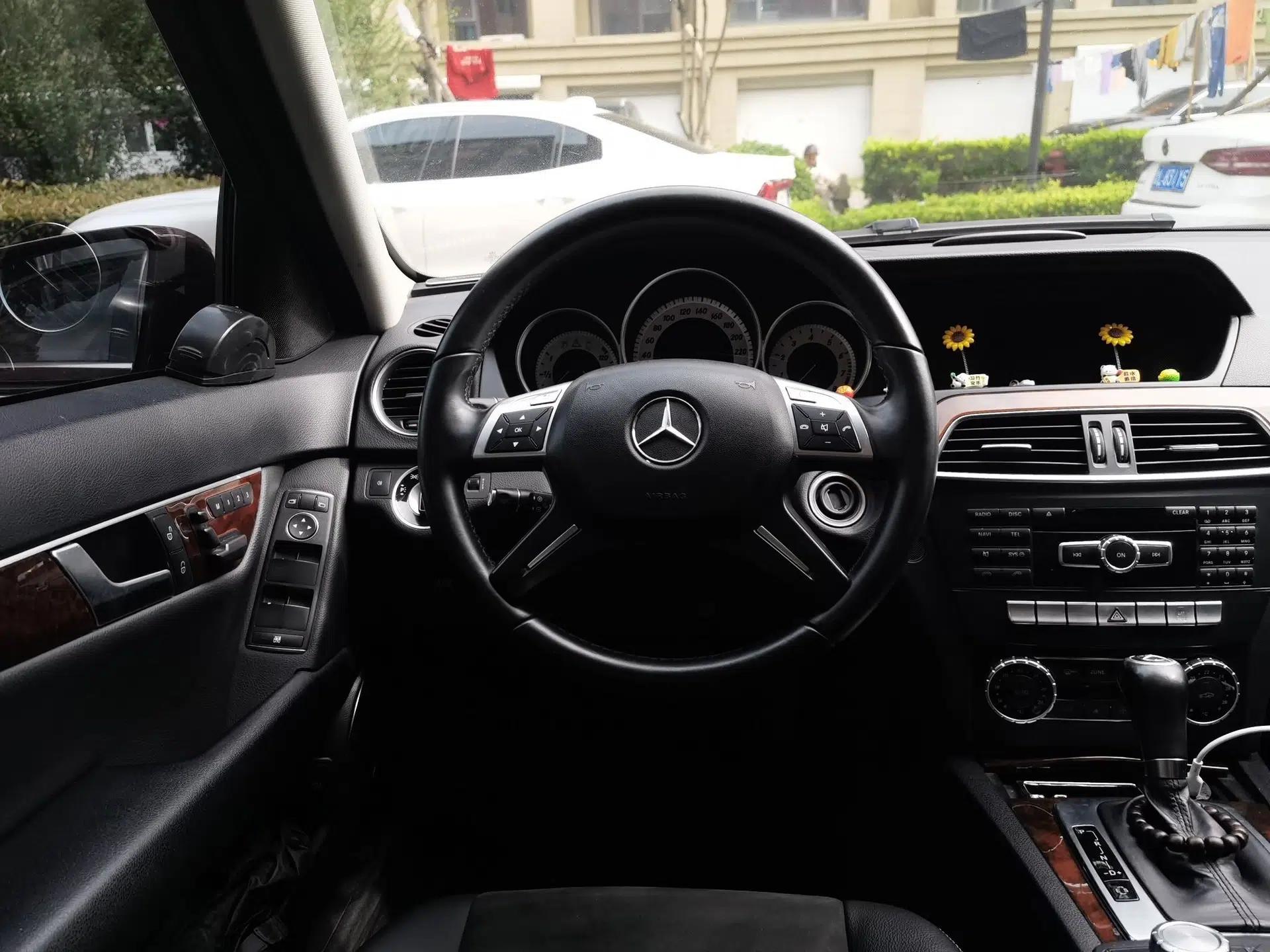 Mercedes-Benz C-Class 2013 C 260 Elegant Grand Edition — миниатюра 10