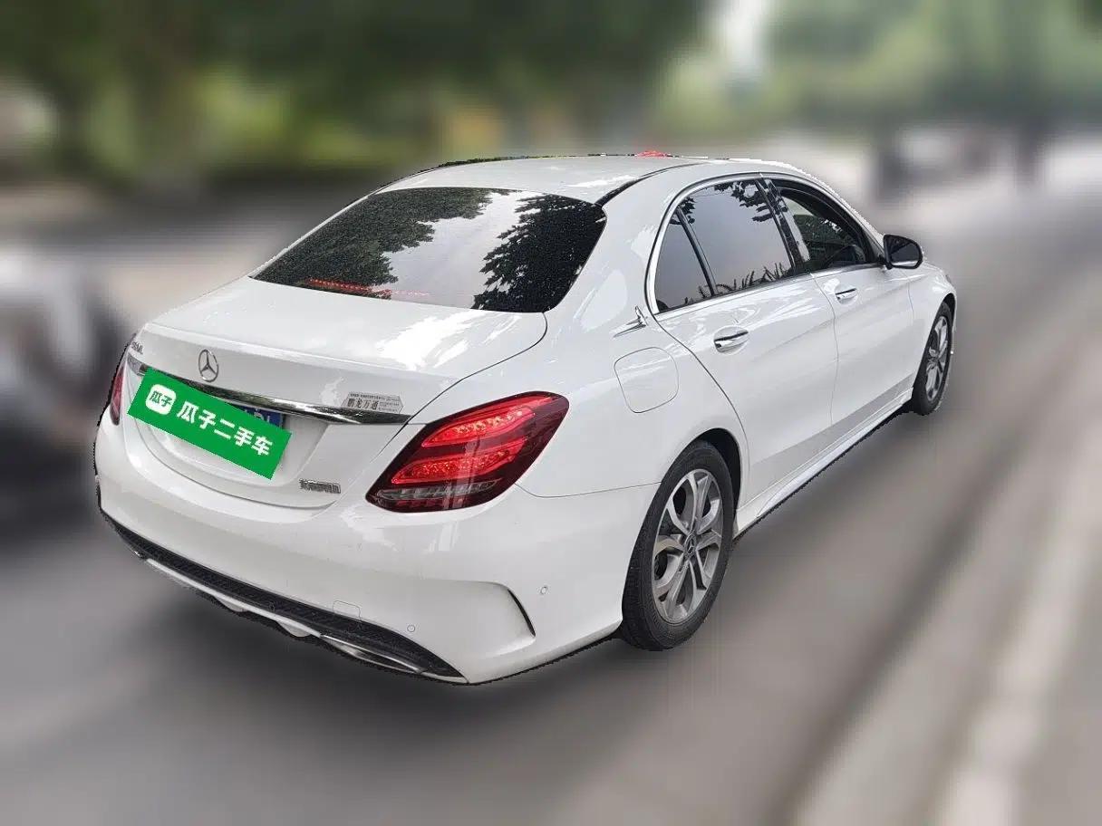Mercedes-Benz C-Class 2018 C 180 L Fashion Edition Sport Version — миниатюра 6