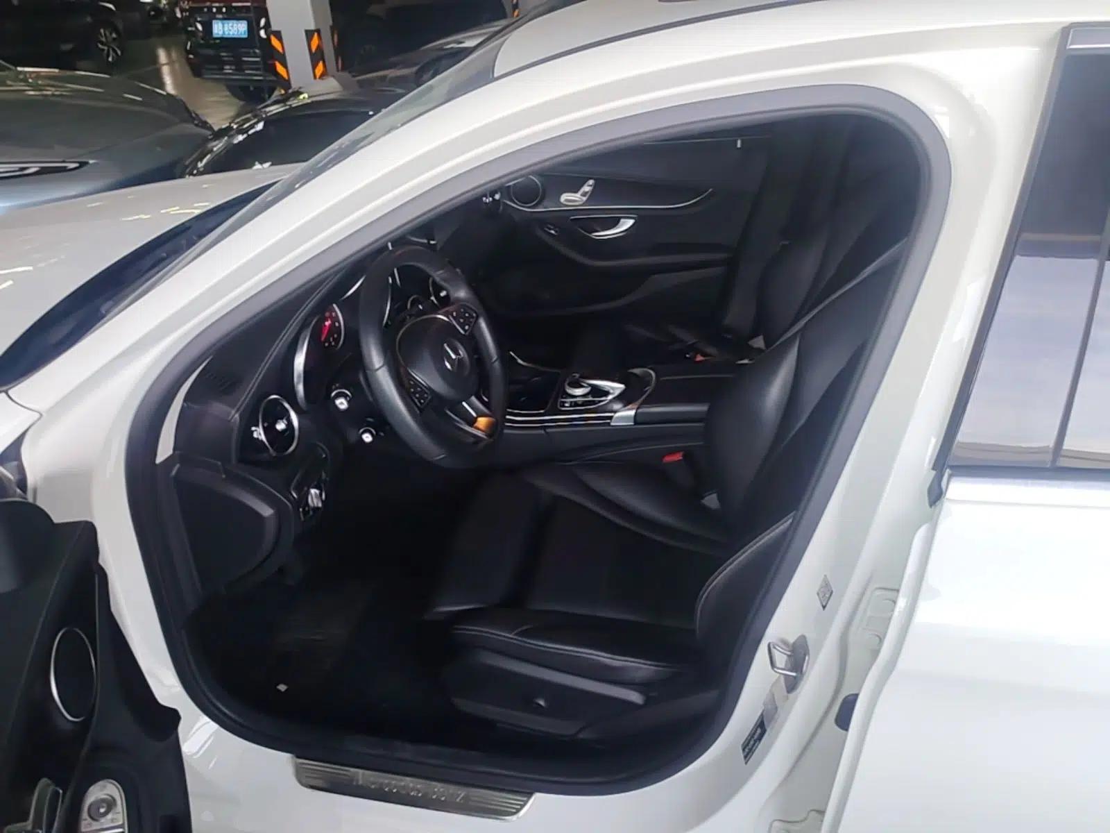 Mercedes-Benz C-Class 2016 C 180 L Sport Edition — миниатюра 17