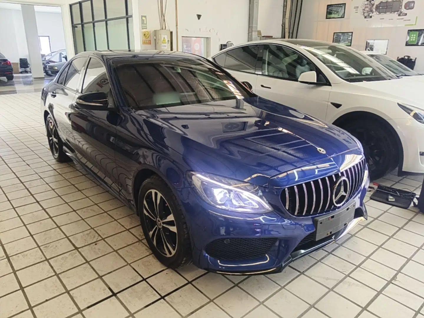 Mercedes-Benz C-Class 2017 Restyled C 200 Sport Edition — миниатюра 3