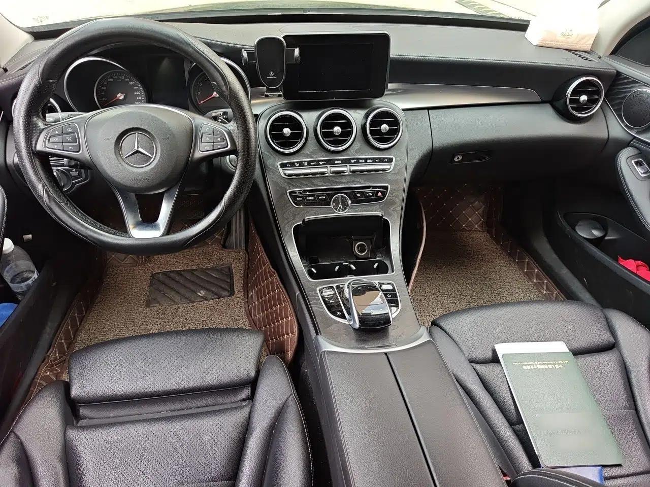 Mercedes-Benz C-Class 2017 Restyled C 180 L Fashion Edition Sport Version — миниатюра 9