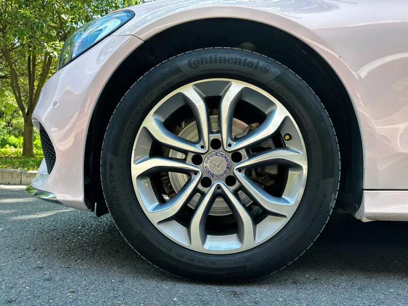 Mercedes-Benz C-Class 2017 Restyled C 180 L Fashion Edition Sport Version — миниатюра 6
