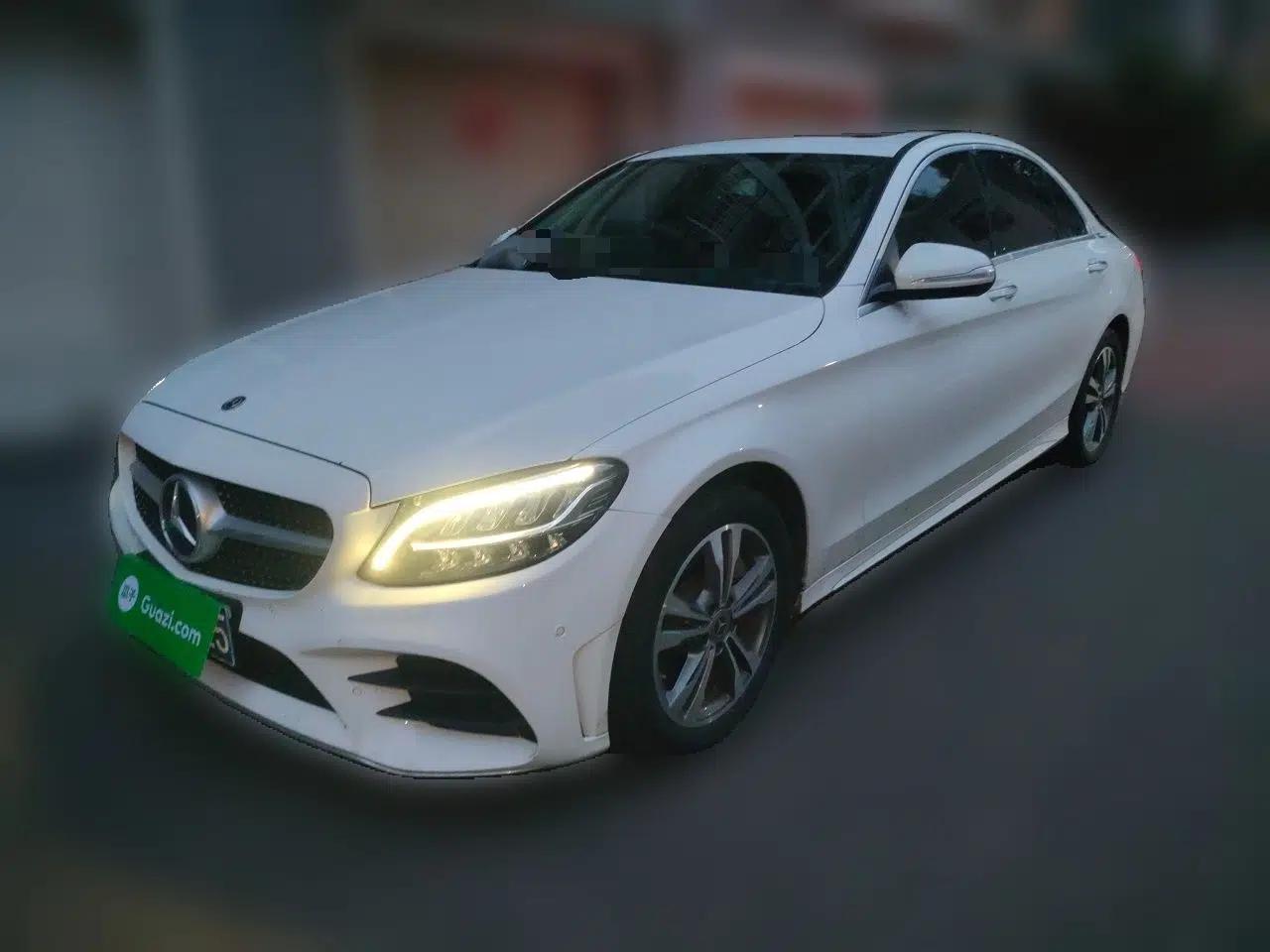 Mercedes-Benz C-Class 2020 Restyled C 200 L Fashion Edition Sport Version — миниатюра 1