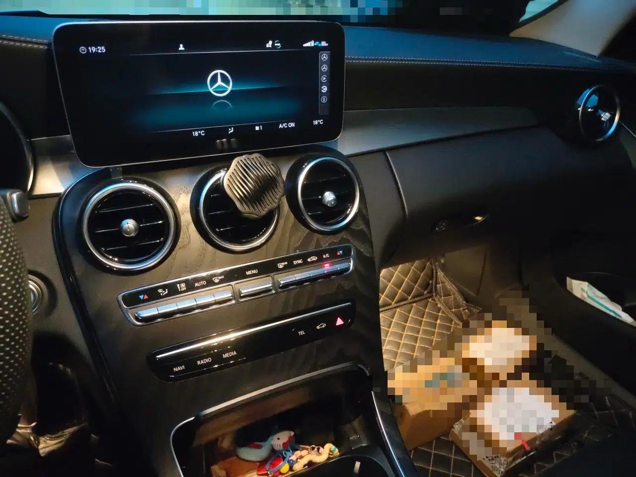 Mercedes-Benz C-Class 2020 Restyled C 200 L Fashion Edition Sport Version — миниатюра 13