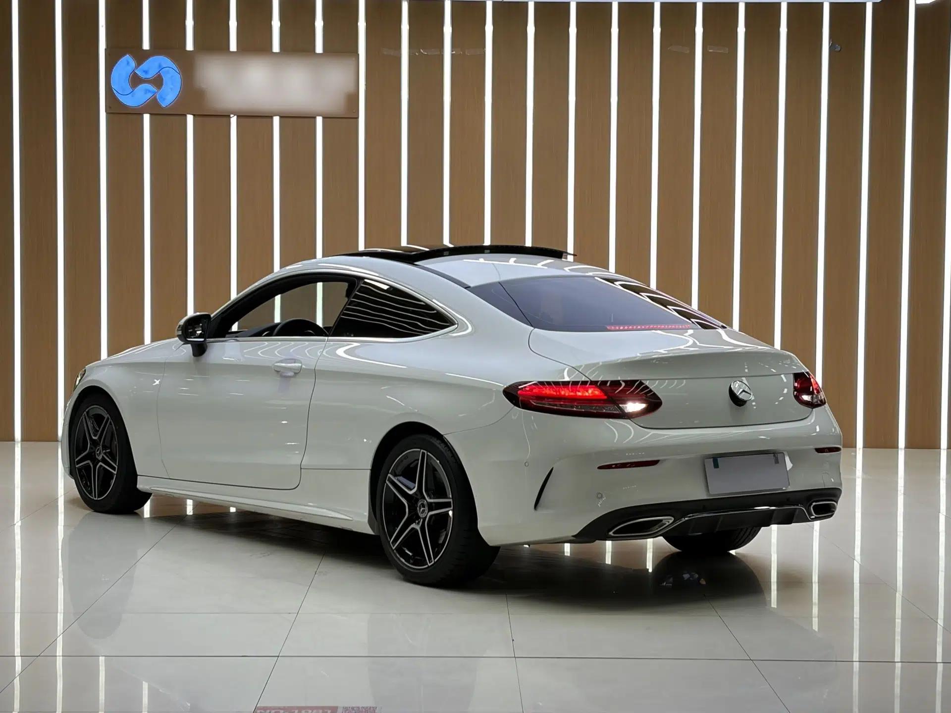 Mercedes-Benz C-Class 2021 C 260 Coupe — миниатюра 3