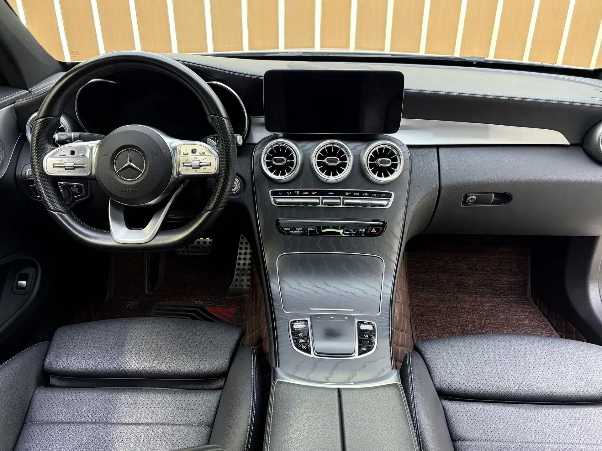 Mercedes-Benz C-Class 2021 C 260 Coupe — миниатюра 10