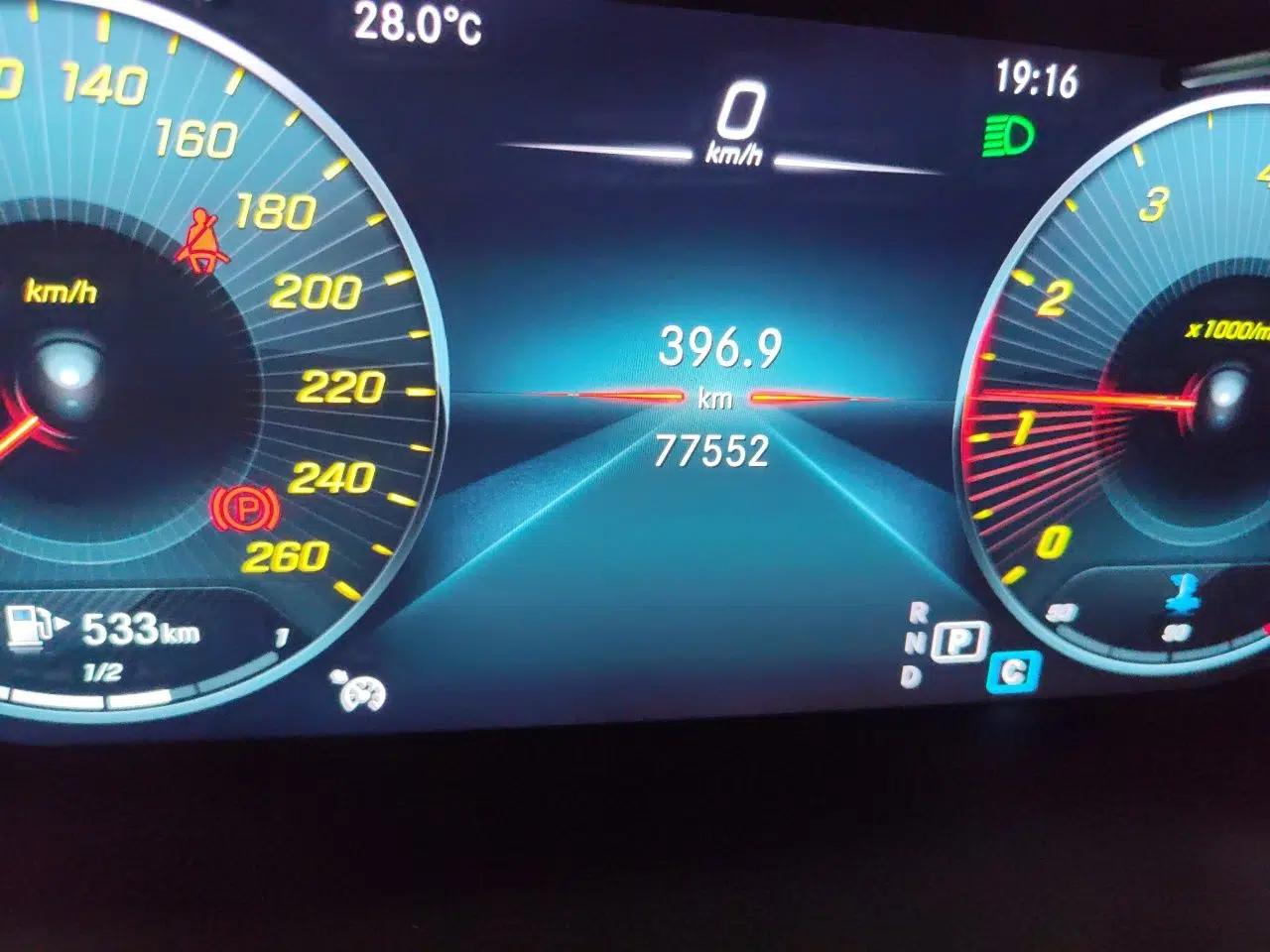 Mercedes-Benz C-Class 2020 C 200 L Fashion Edition Sport Version — миниатюра 12